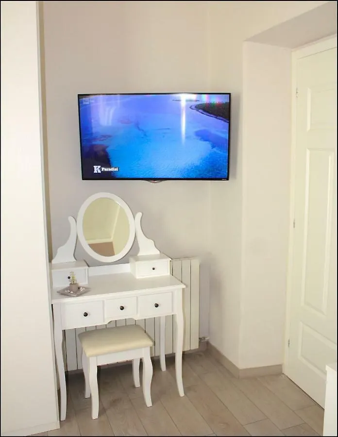 Big Central Room La Spezia Italy